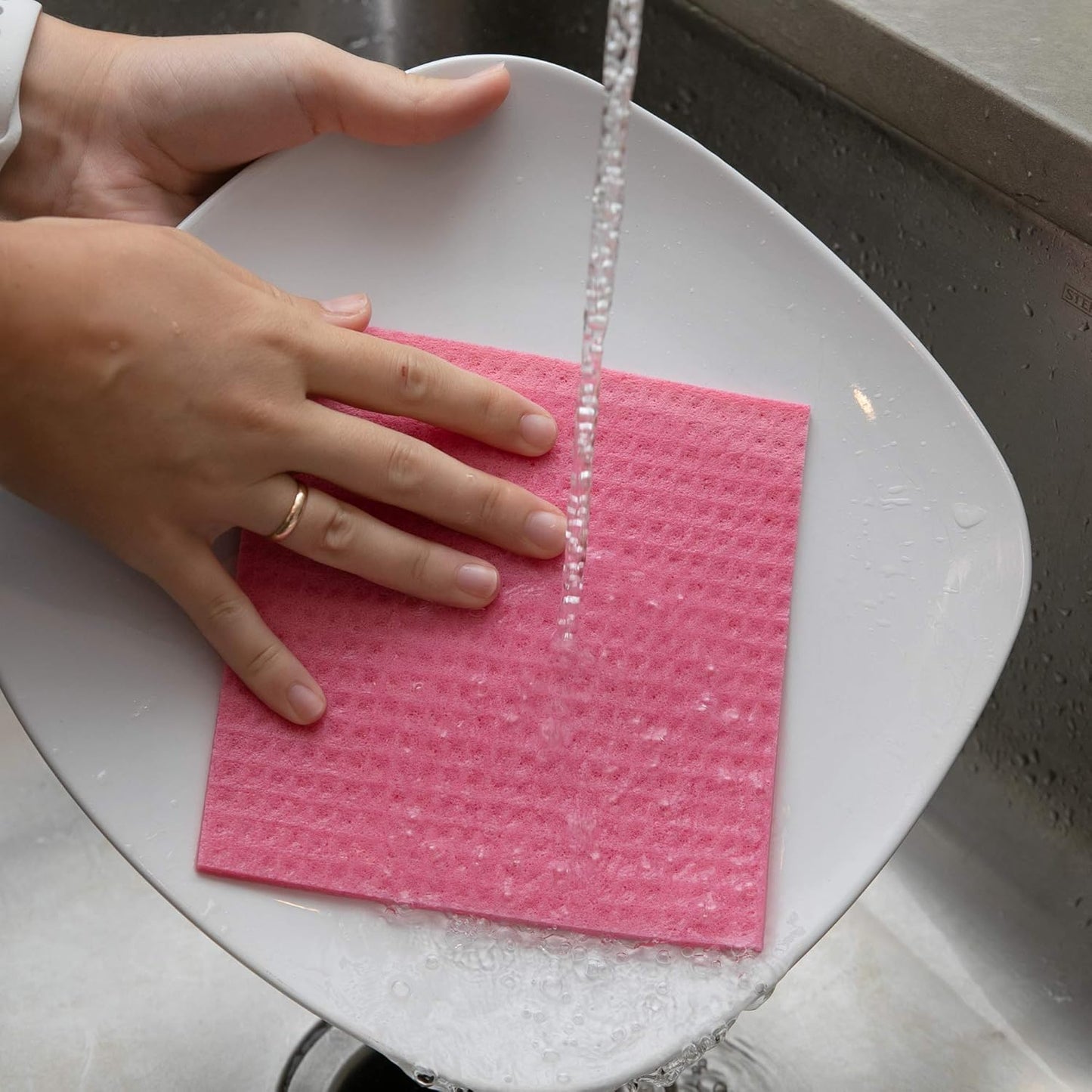 Swedish Dish Cloth Towels, 4 Pack - Reusable Dish Cloths Wipes for Kitchen - Eco-Friendly Cellulose Sponge - Multi-Purpose Cleaning Washcloths for Tiles, Electronic, Glass, Metal, Vehicles & More